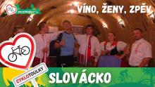 Slovácko: víno, ženy, zpěv Slovácko: víno, ženy, zpěv